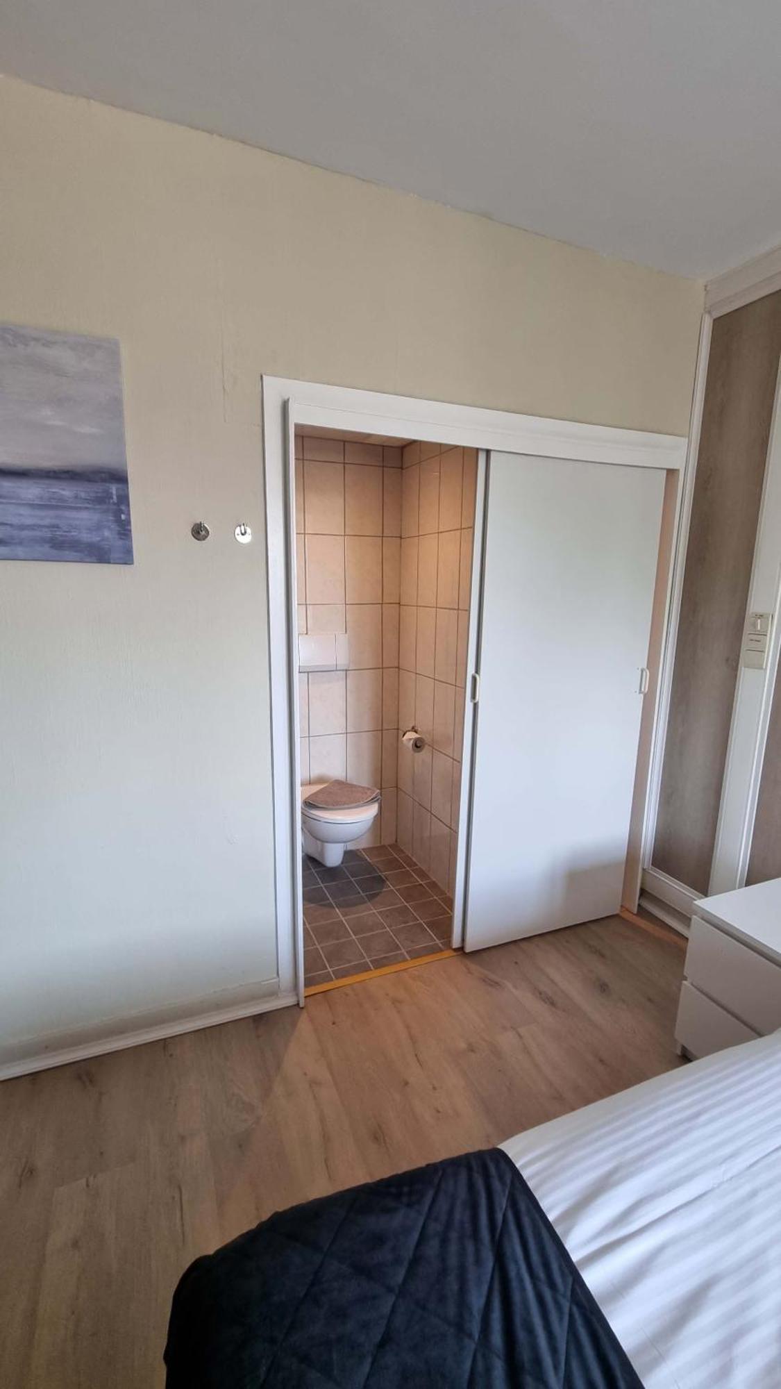 Hotel Westendia And Free Parking Top Breakfast Westende Ruang foto