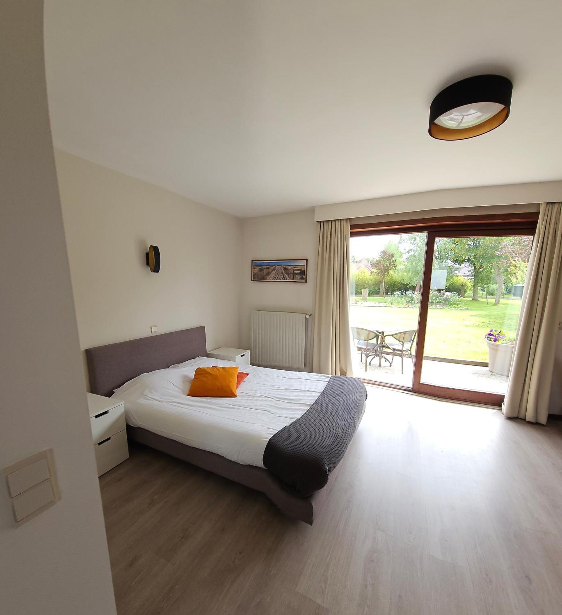 Hotel Westendia And Free Parking Top Breakfast Westende Bagian luar foto