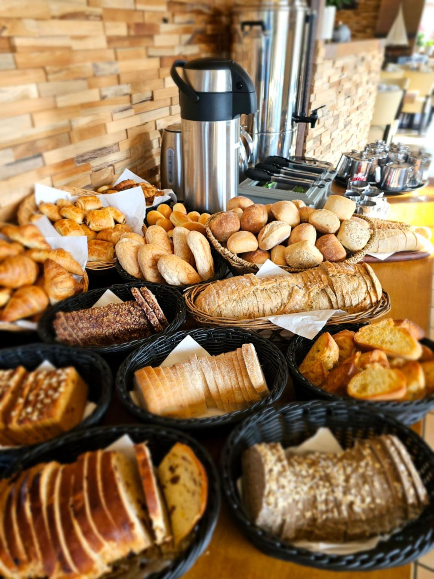 Hotel Westendia And Free Parking Top Breakfast Westende Bagian luar foto