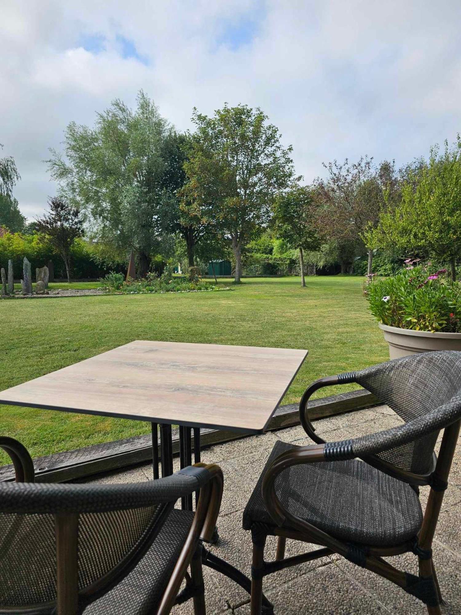 Hotel Westendia And Free Parking Top Breakfast Westende Bagian luar foto